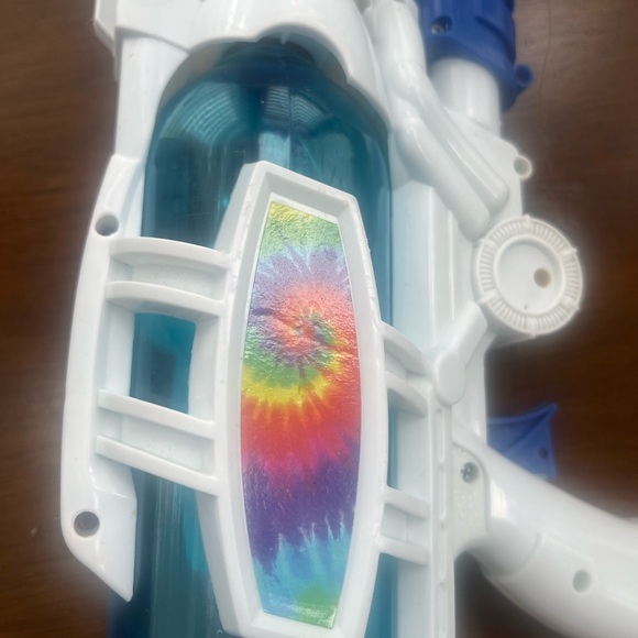 Water 💦 gun - Picture 2 of 5